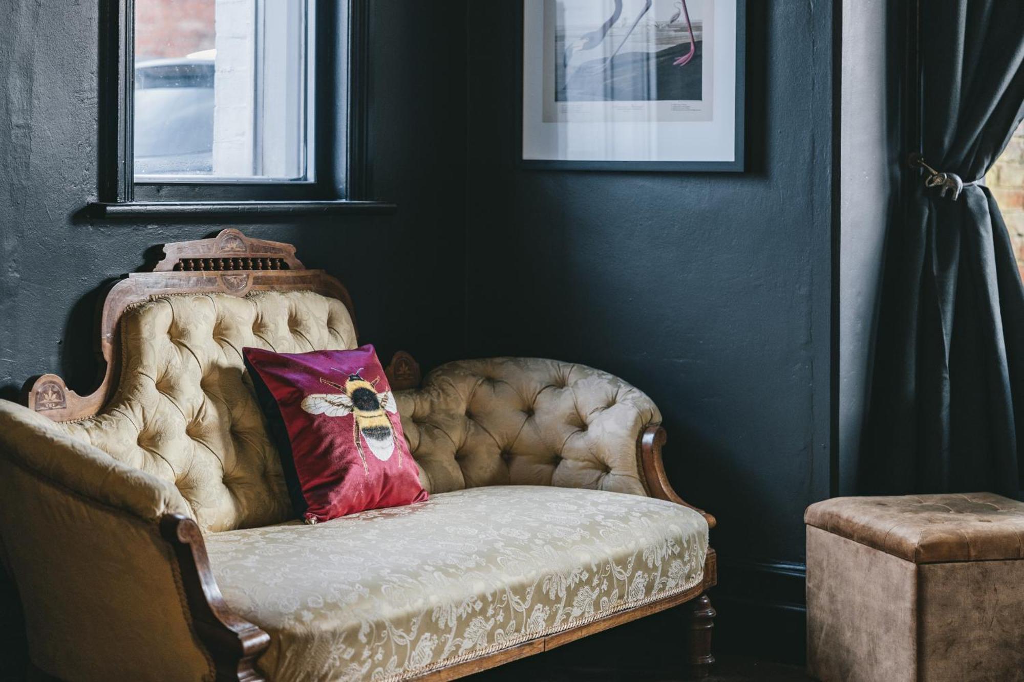 House With A Cinema And Games Room, Sleeps 17 Shrewsbury Extérieur photo