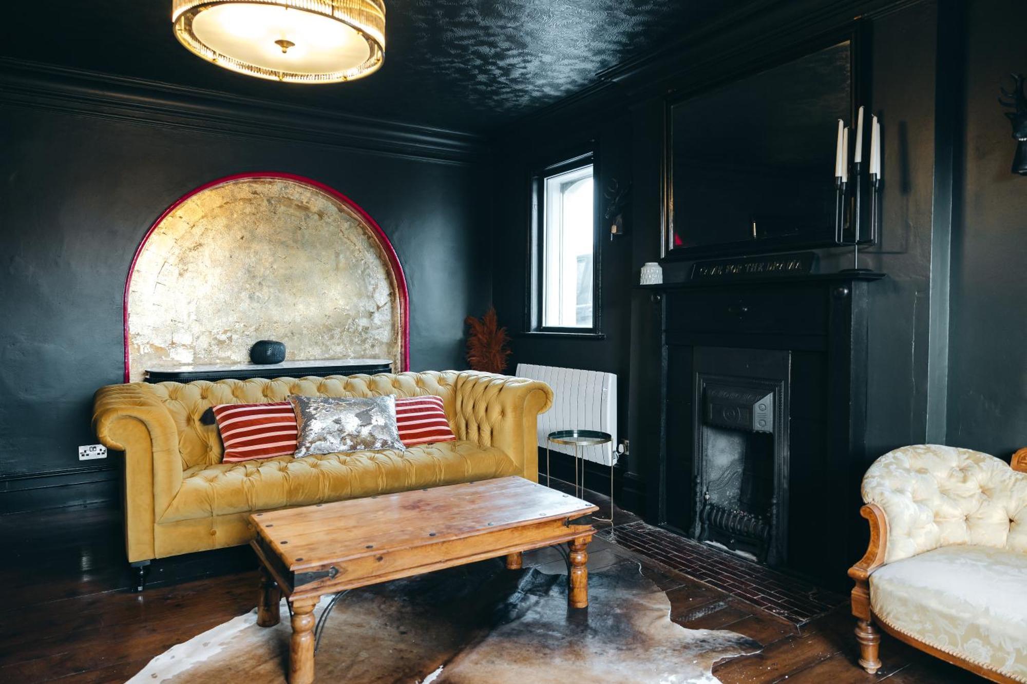 House With A Cinema And Games Room, Sleeps 17 Shrewsbury Extérieur photo